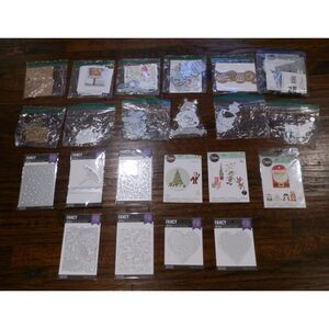 Sizzix Hero Arts Metal Die Lot of 22